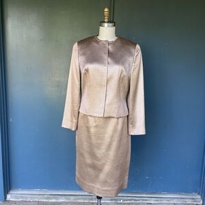 Worth vintage 2-piece quilted skirt suit set - size 6